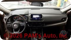 Vehicle photo 11