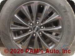 Vehicle photo 6