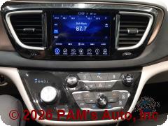 Vehicle photo 10