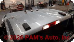 Vehicle photo 5