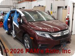 Vehicle photo 2