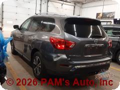 Vehicle photo 4