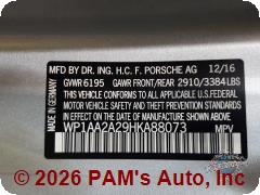 Vehicle photo 13