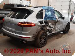 Vehicle photo 3