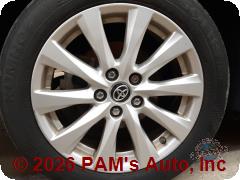 Vehicle photo 6