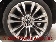 Vehicle photo 6