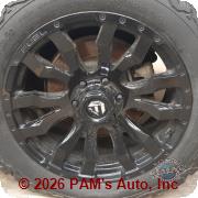 Vehicle photo 6