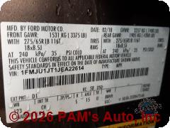 Vehicle photo 13