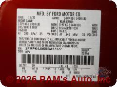 Vehicle photo 13