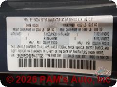 Vehicle photo 13
