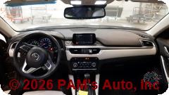Vehicle photo 11