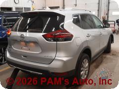 Vehicle photo 3