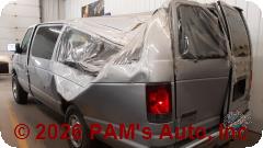 Vehicle photo 4