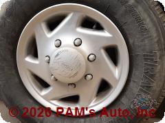 Vehicle photo 6