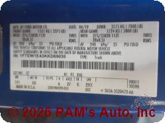 Vehicle photo 13