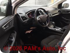 Vehicle photo 7