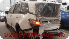 Vehicle photo 4