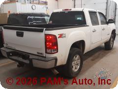 Vehicle photo 3