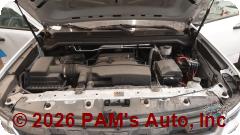 Vehicle photo 12