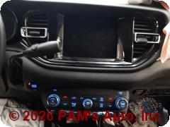 Vehicle photo 10