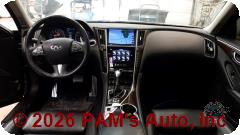 Vehicle photo 11