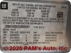 Vehicle photo 13