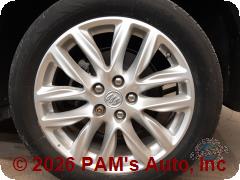 Vehicle photo 6