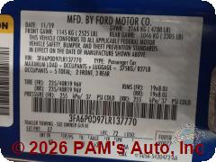 Vehicle photo 13