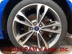 Vehicle photo 6