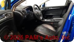 Vehicle photo 7
