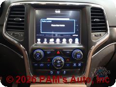 Vehicle photo 10