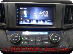 Vehicle photo 10