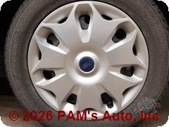 Vehicle photo 6