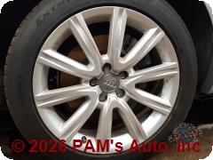 Vehicle photo 6