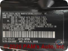 Vehicle photo 13
