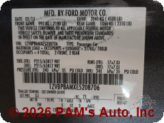 Vehicle photo 13