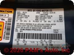Vehicle photo 13