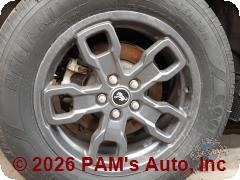 Vehicle photo 6