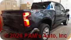 Vehicle photo 3