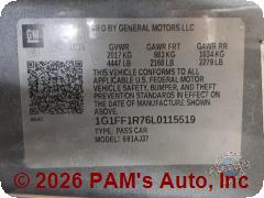 Vehicle photo 13