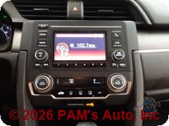 Vehicle photo 10