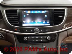 Vehicle photo 10