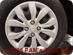 Vehicle photo 6