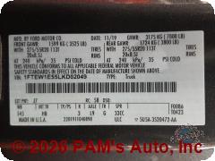 Vehicle photo 13