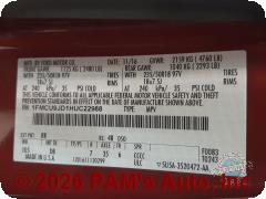Vehicle photo 13