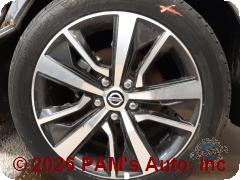 Vehicle photo 6