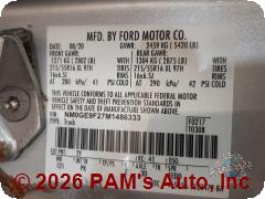 Vehicle photo 13