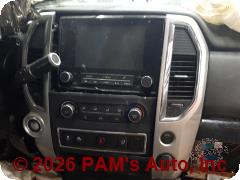 Vehicle photo 10