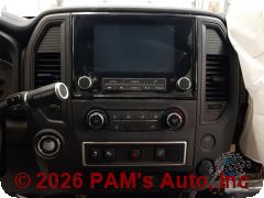 Vehicle photo 10