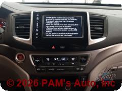 Vehicle photo 10